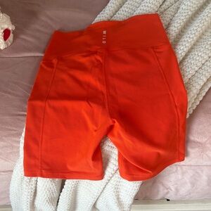 Wilo Orange Shorts
